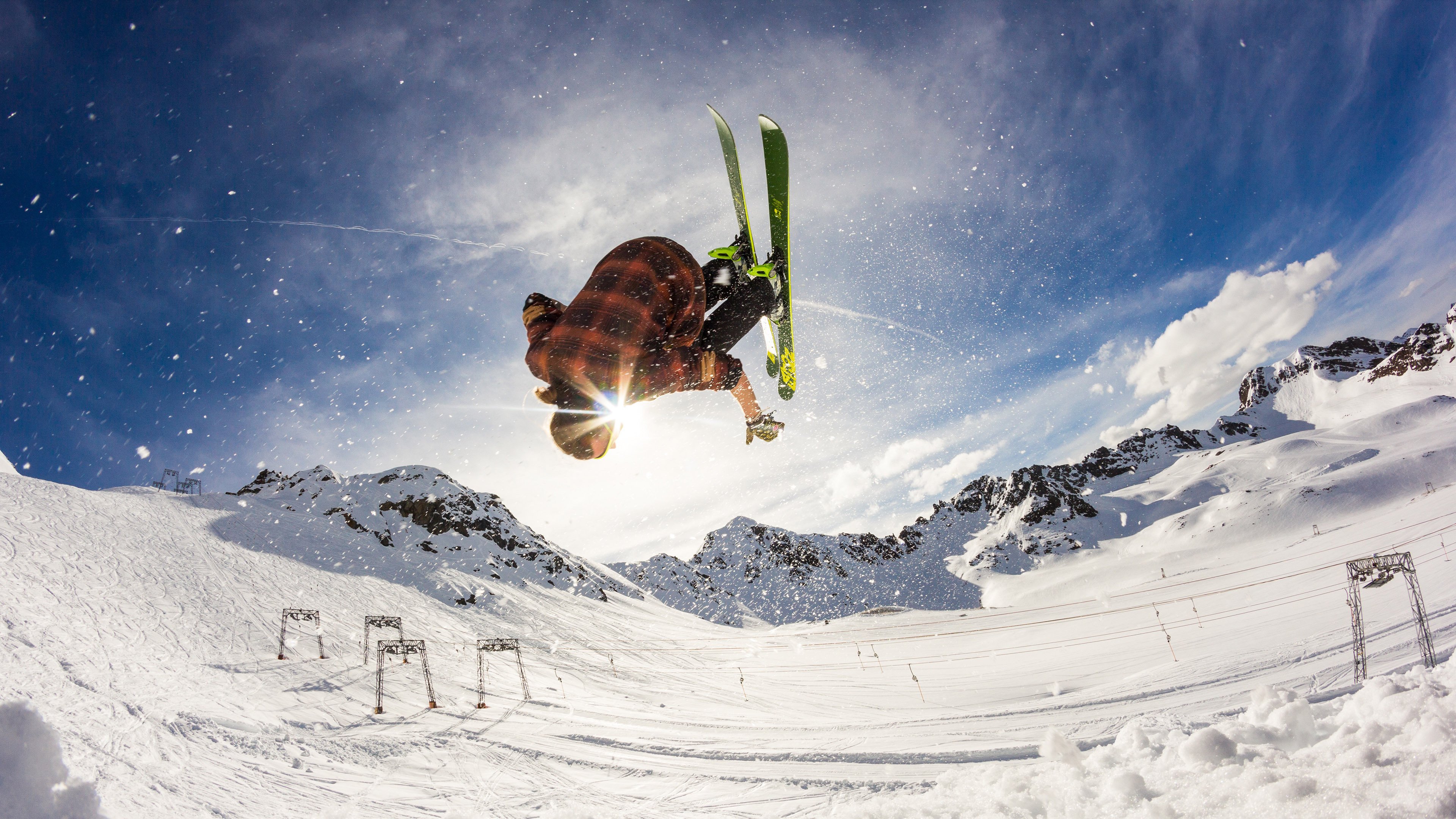 当童话的裂缝遇见历史的重量